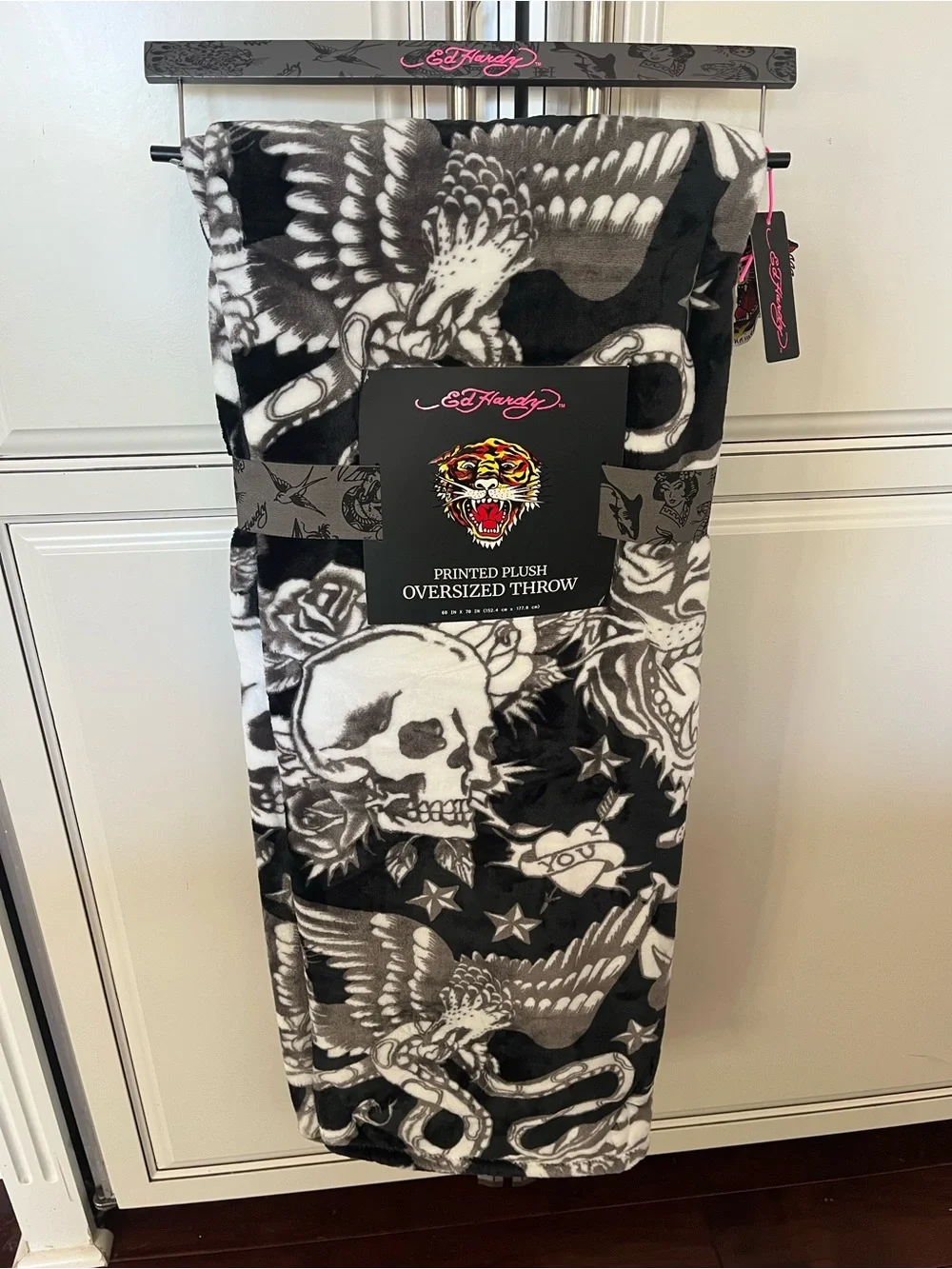Ed Hardy Black Plush Oversized Throw Blanket with Skull Graphic